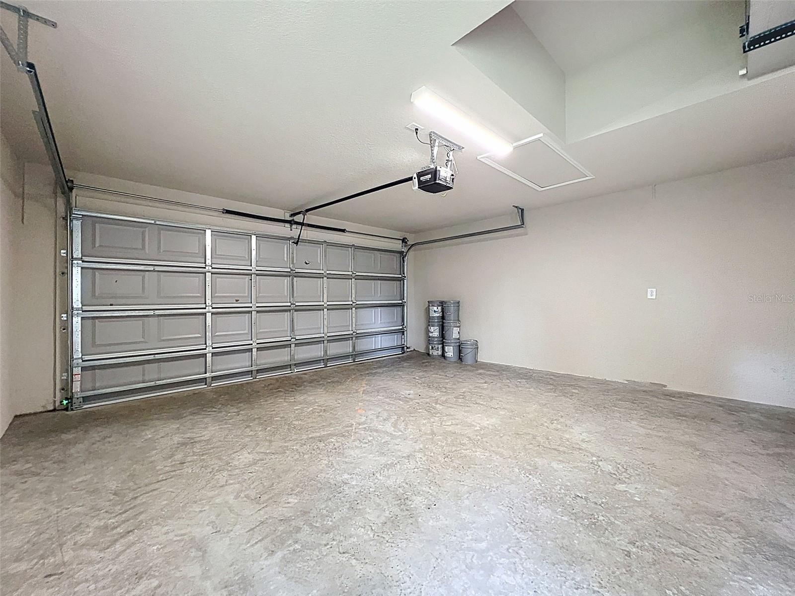 CITRUS SPGS UNIT 09 - Residential