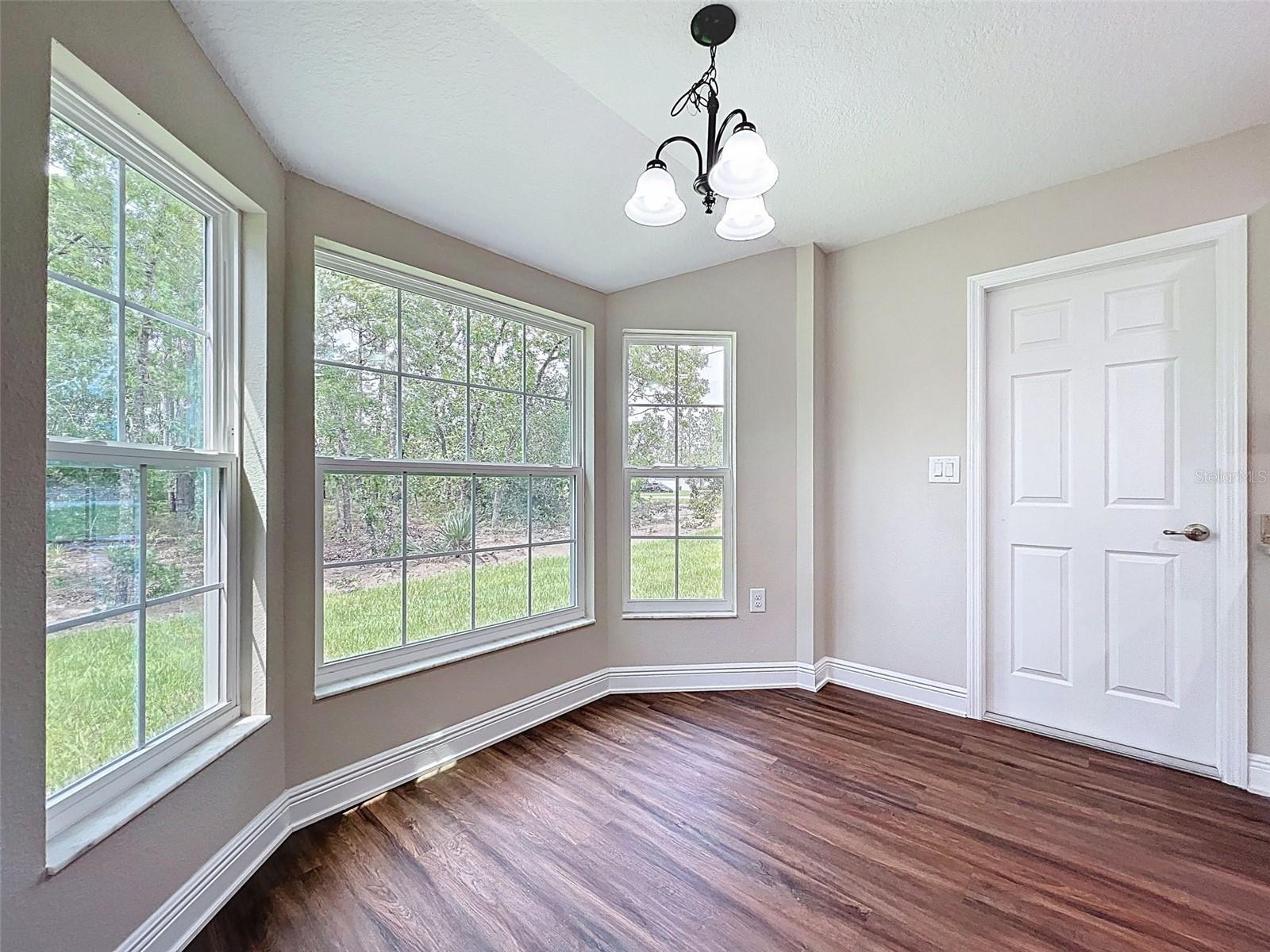 CITRUS SPGS UNIT 09 - Residential