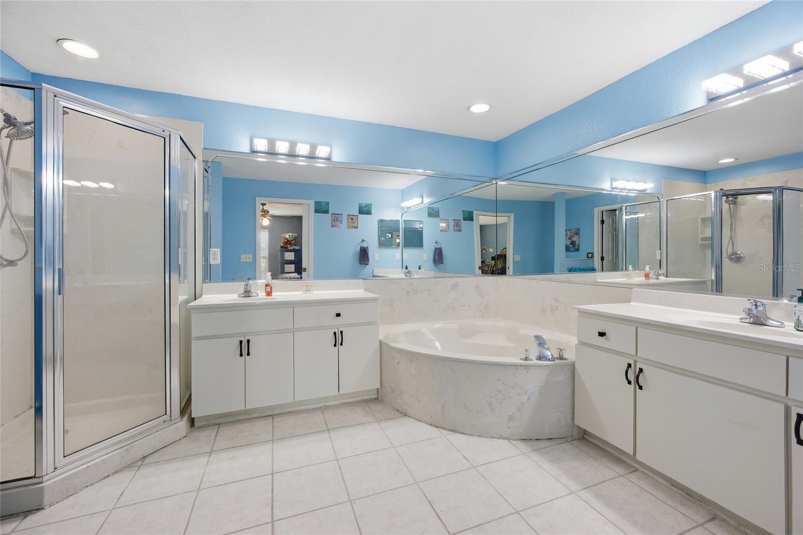 MARION OAKS - Residential