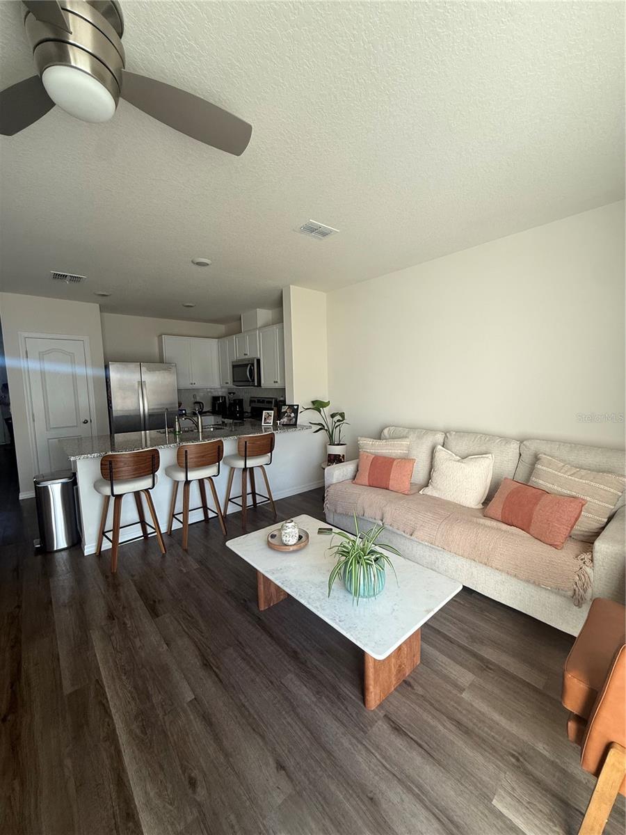 DANBURY/RIDGEWOOD LKS - Residential Lease