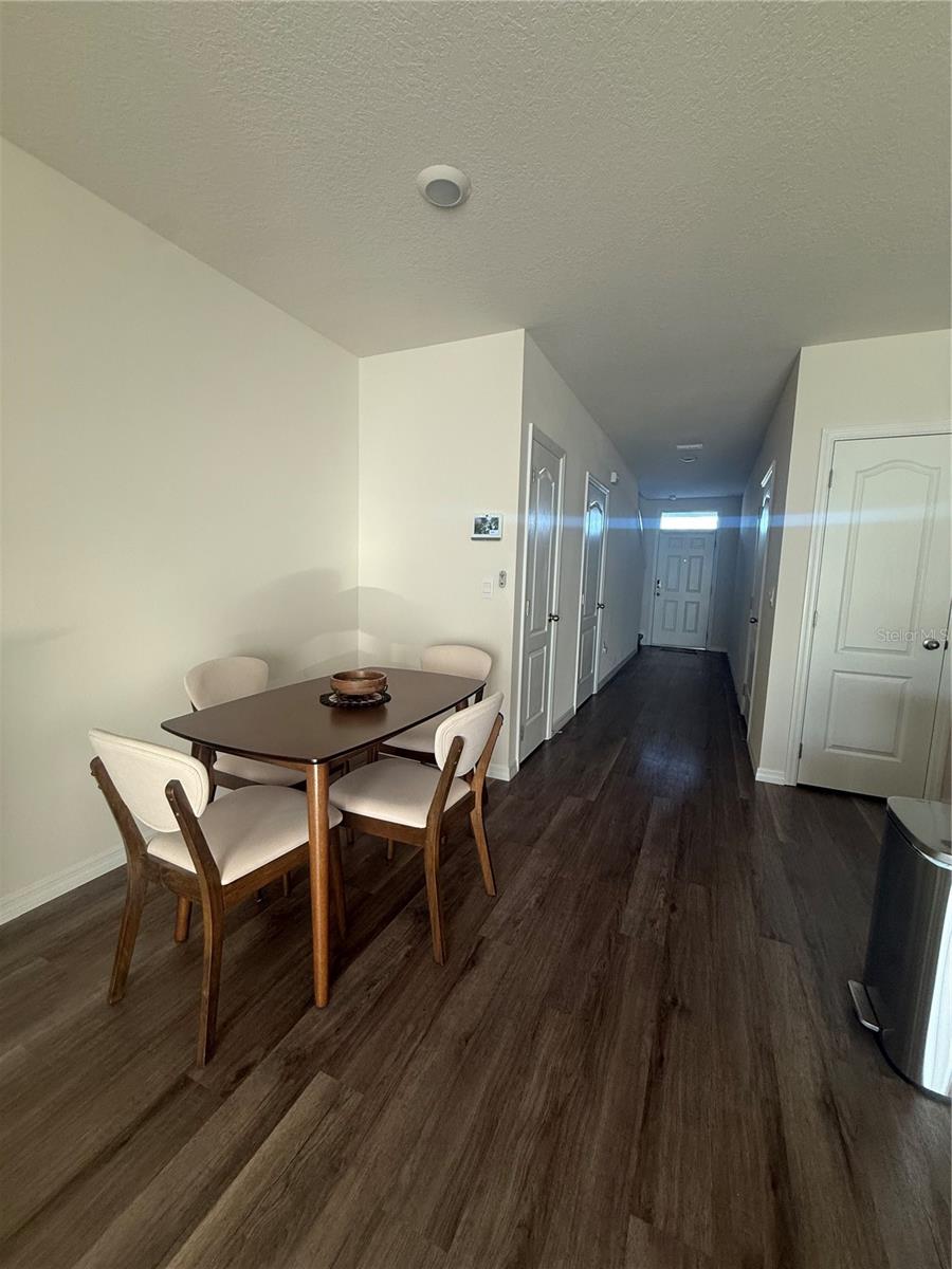 DANBURY/RIDGEWOOD LKS - Residential Lease