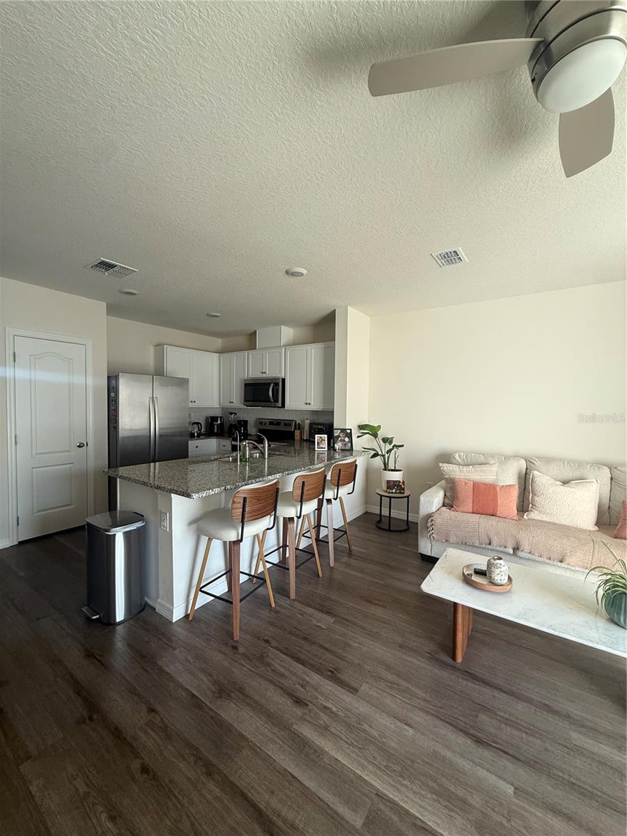 DANBURY/RIDGEWOOD LKS - Residential Lease