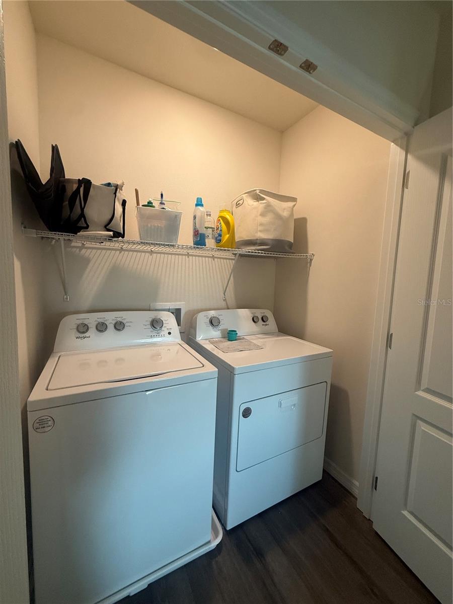 DANBURY/RIDGEWOOD LKS - Residential Lease