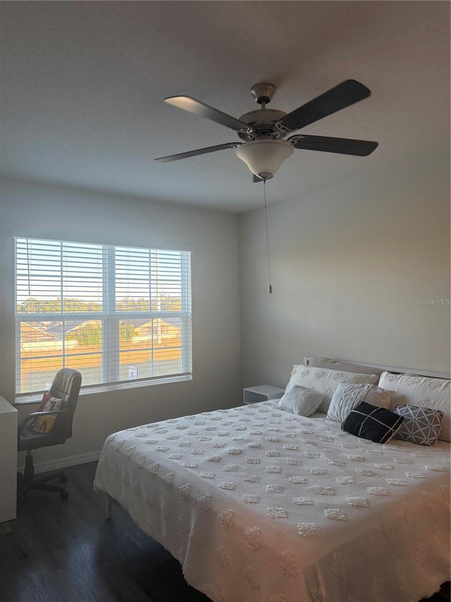 DANBURY/RIDGEWOOD LKS - Residential Lease