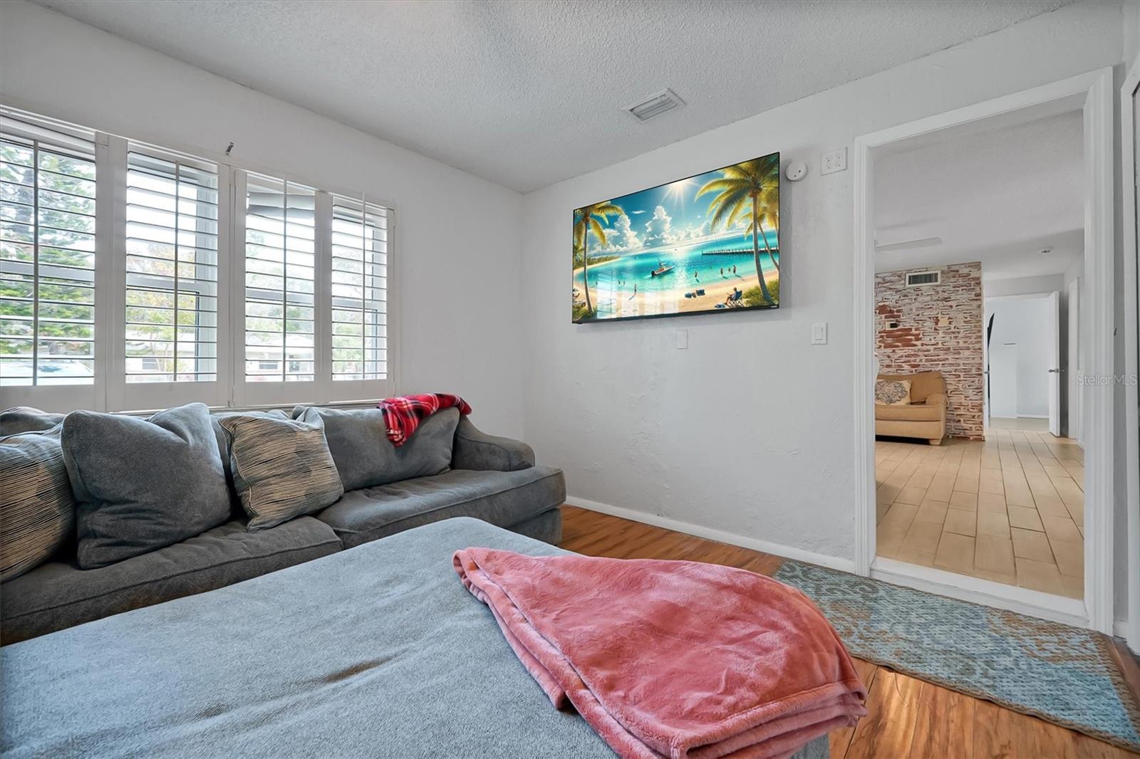 FAIRGLEN UNIT 01 - Residential