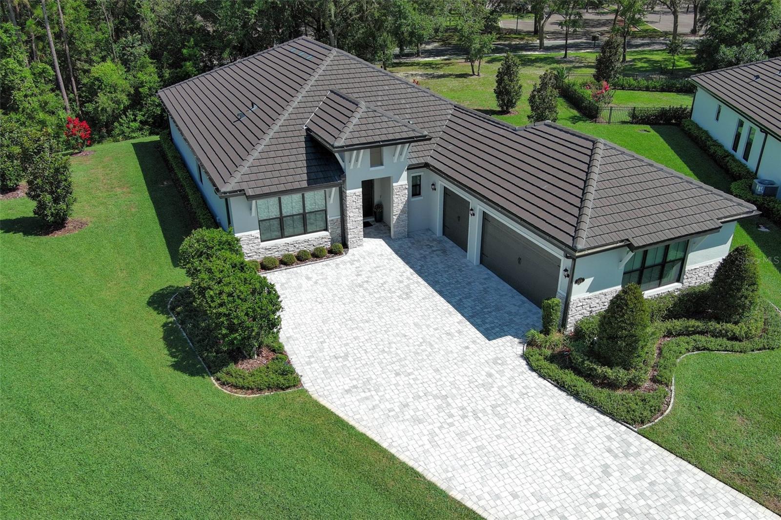 25974 HIGH HAMPTON CIRCLE