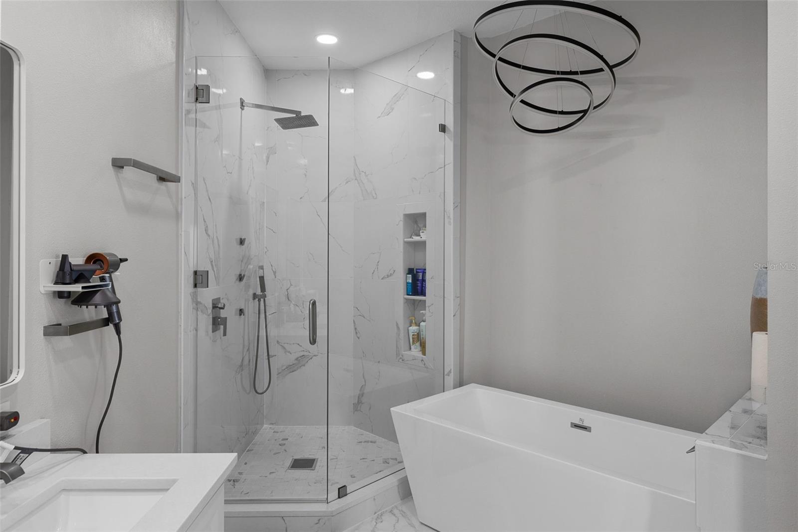 TOWERS OF CHANNELSIDE CONDOMIN - Residential