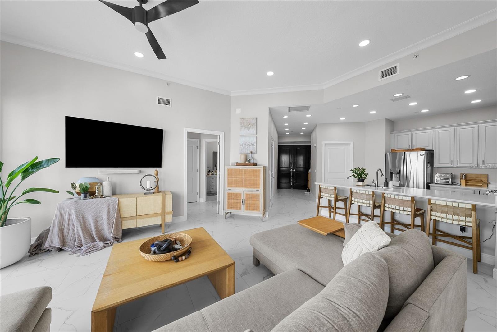 TOWERS OF CHANNELSIDE CONDOMIN - Residential