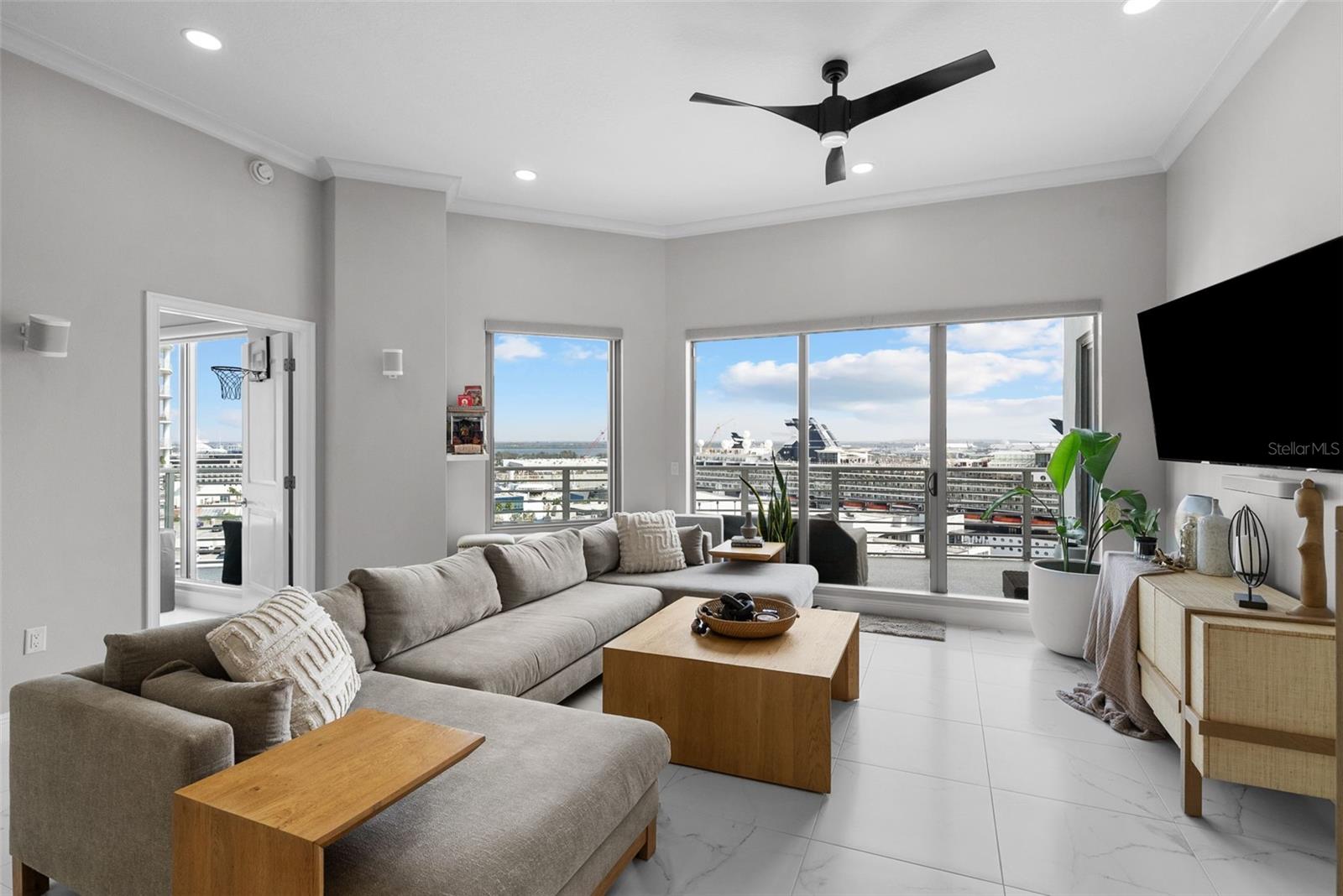 TOWERS OF CHANNELSIDE CONDOMIN - Residential