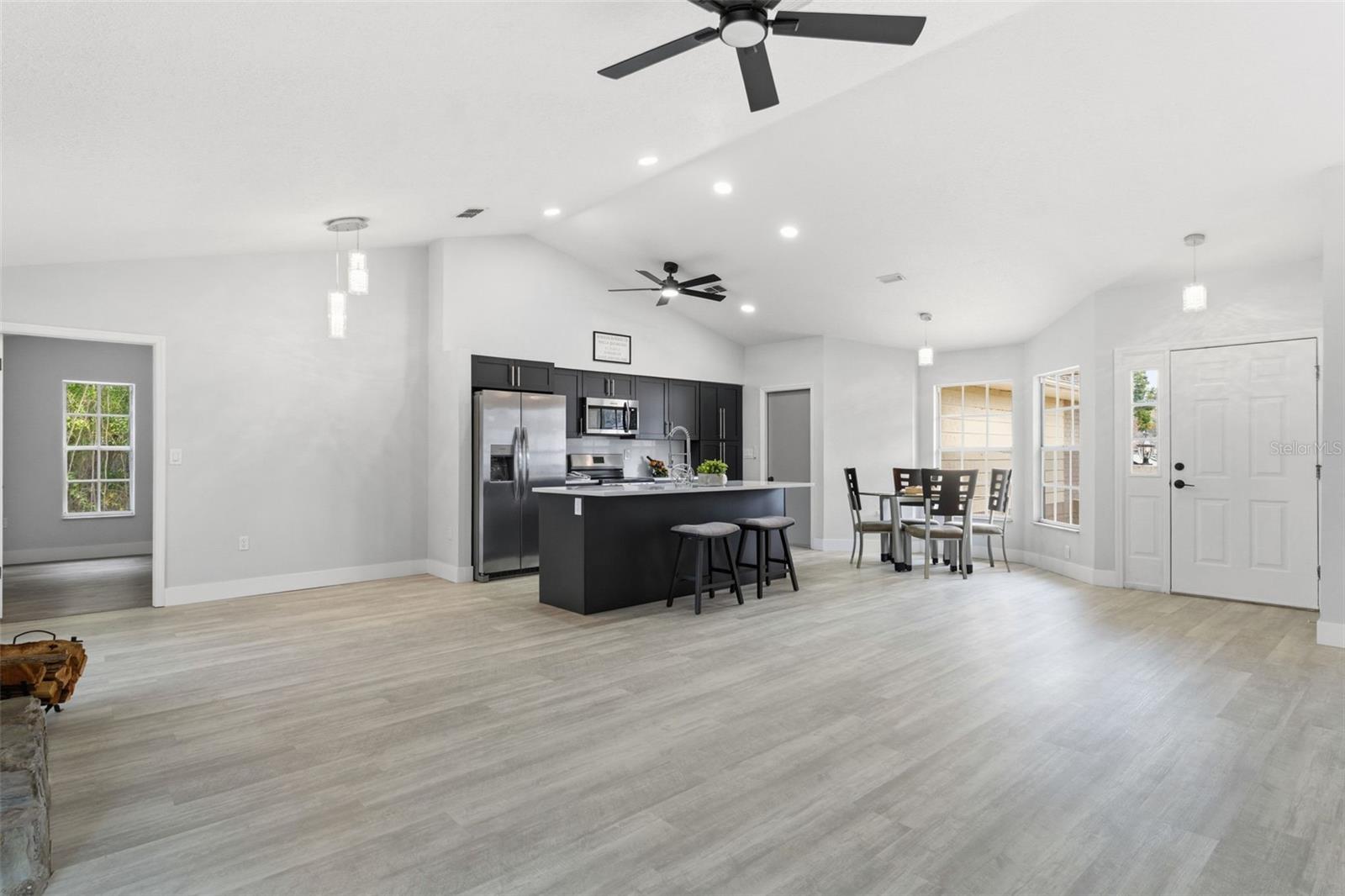 SPRING HILL - Residential