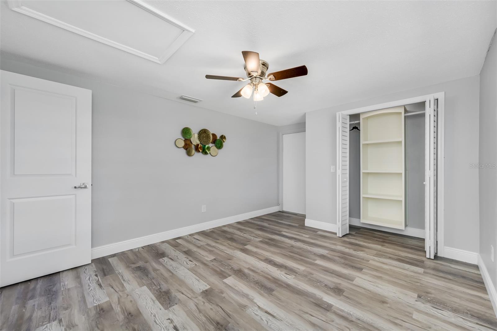 TAHITIAN PLACE - Residential