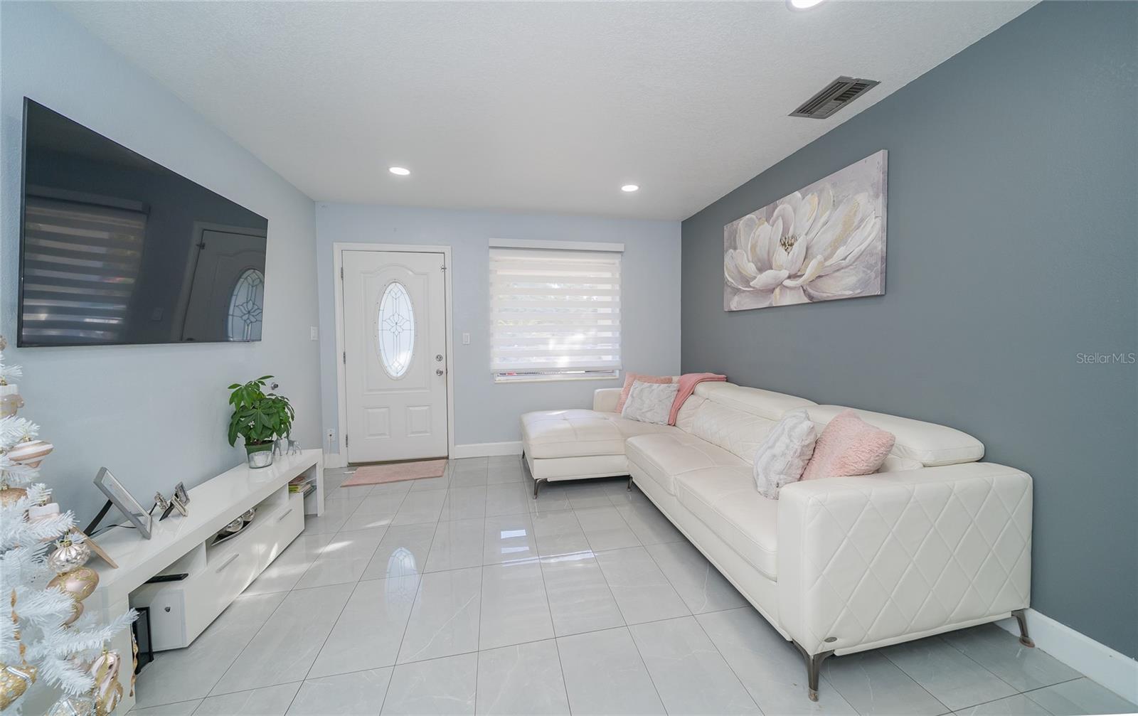 BELT COURT - Residential