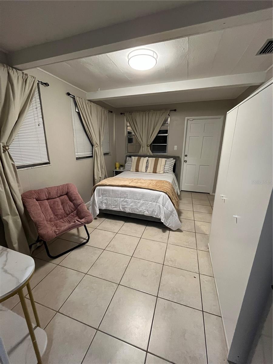 BELT COURT - Residential