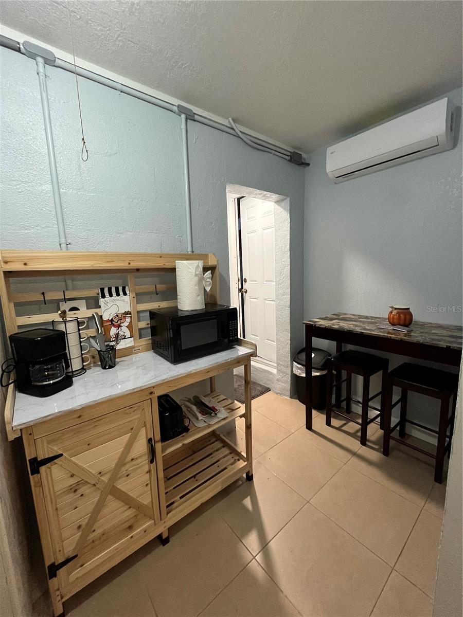 BELT COURT - Residential