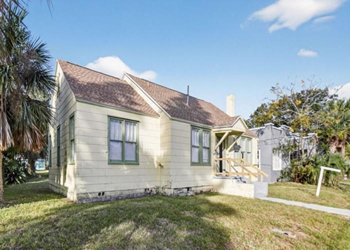 319 HOLLYWOOD AVENUE