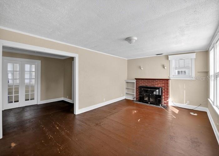 SEABREEZE CIRCLE BLK 11 MEMENTO - Residential