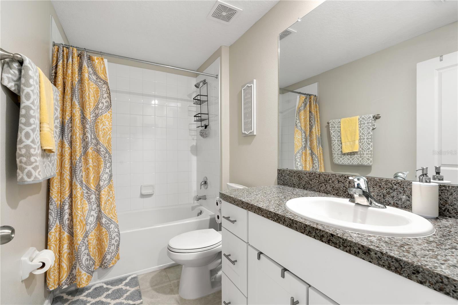 GLENCOVE AT BAY PARK - Residential