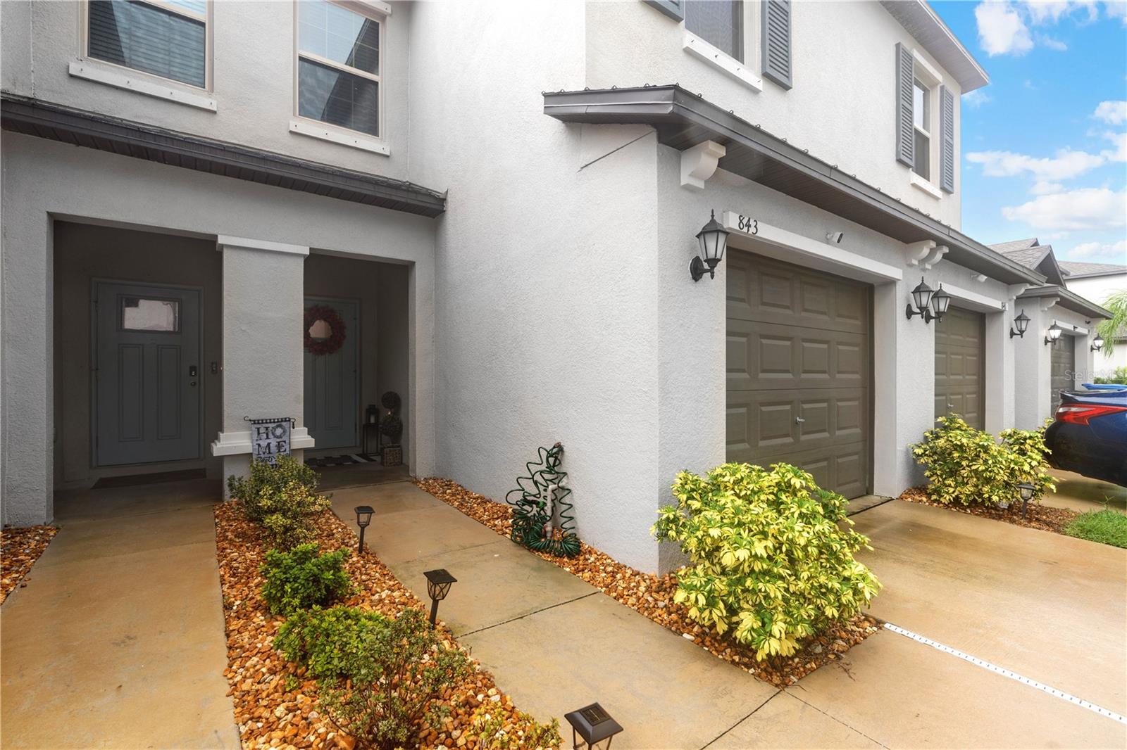 843 ROYAL EMPRESS DRIVE