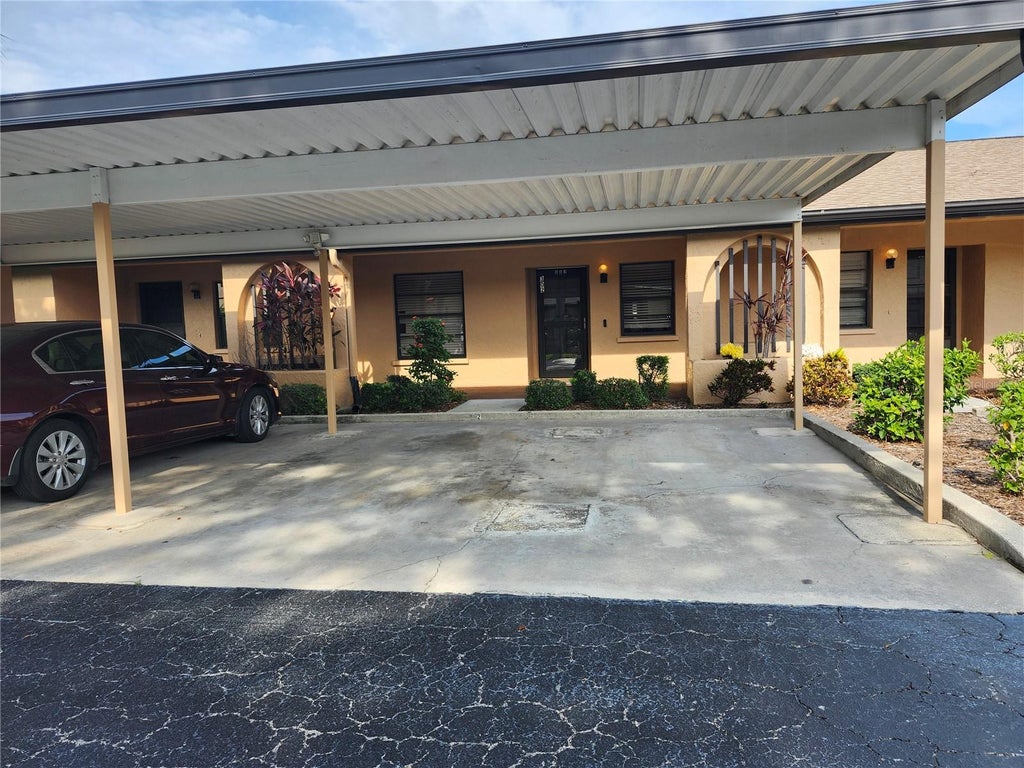 Photo of 2808 60th Avenue W #302, Bradenton, FL 34207 (MLS # A4701732)