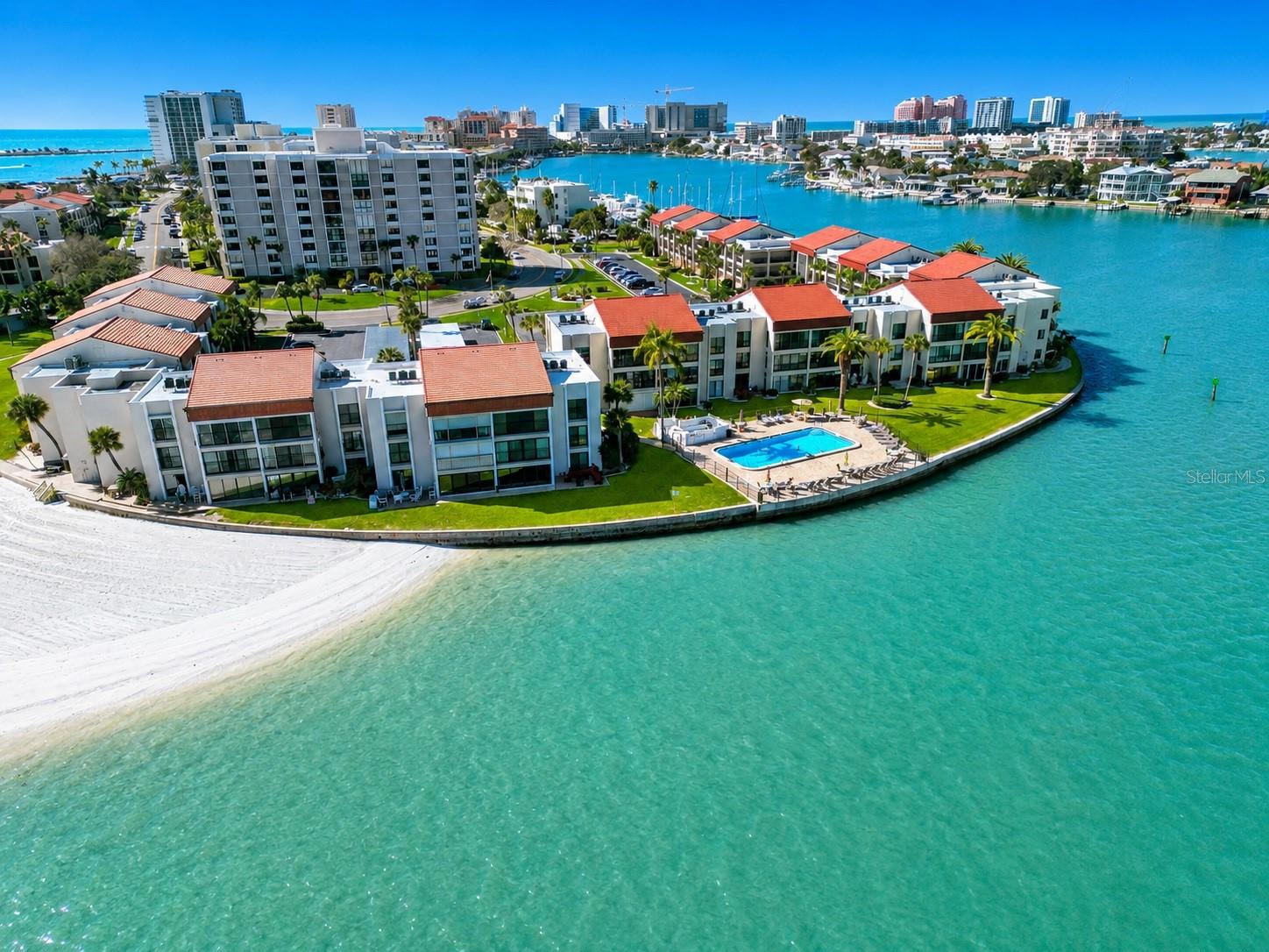 CLEARWATER POINT 8 TENNIS - Residential