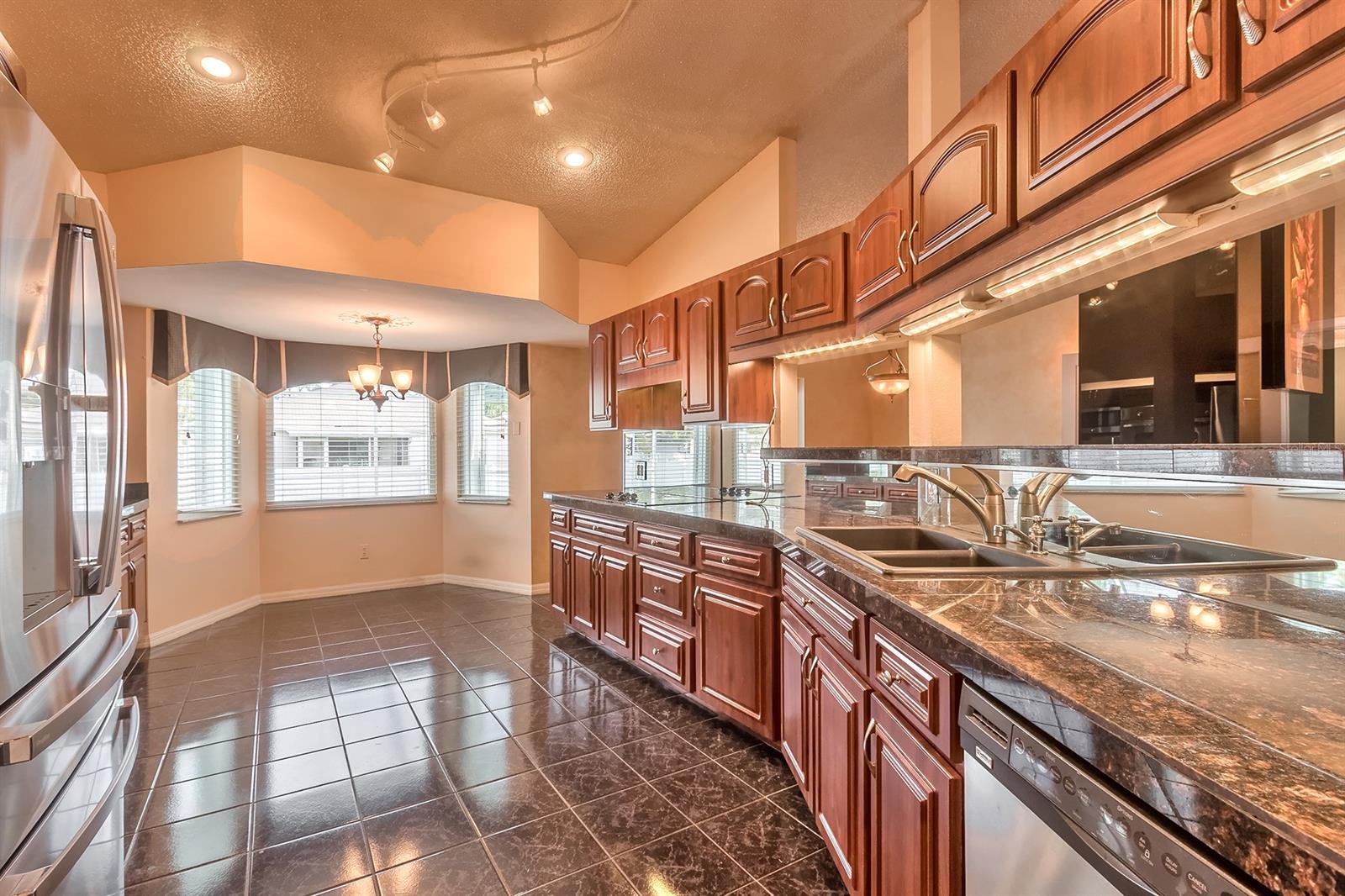 Florida Shores 01 - Residential