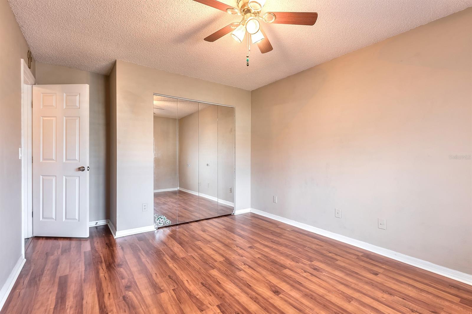 Florida Shores 01 - Residential