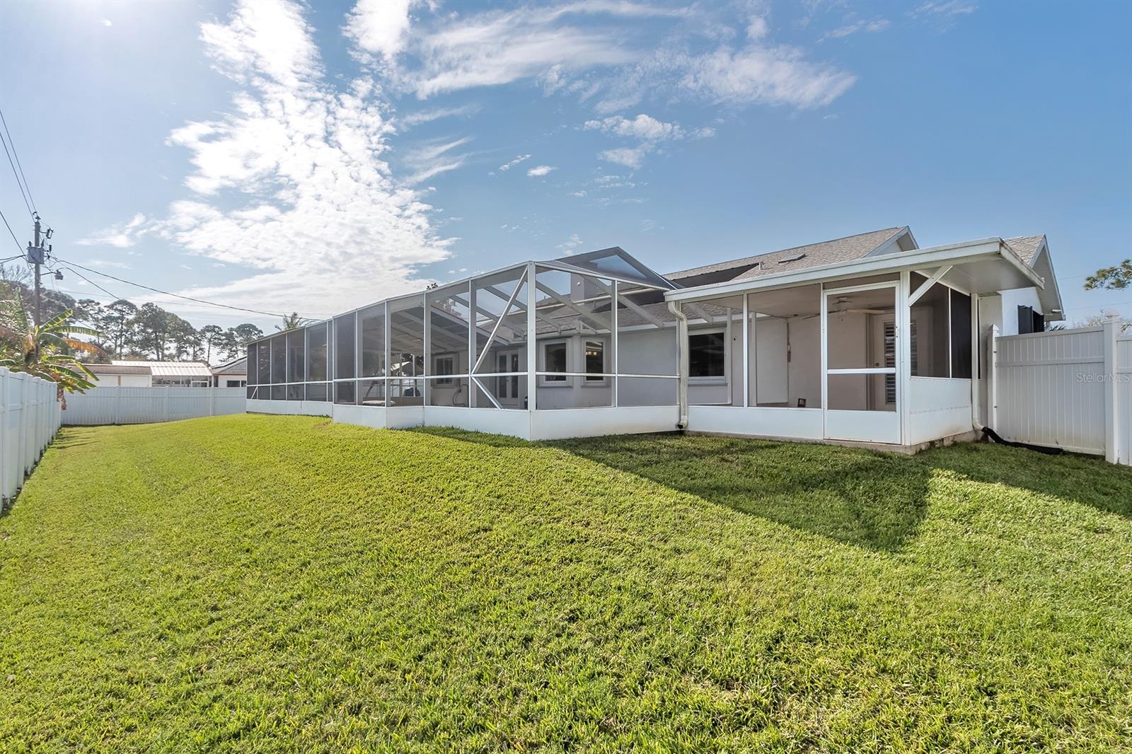 Florida Shores 01 - Residential