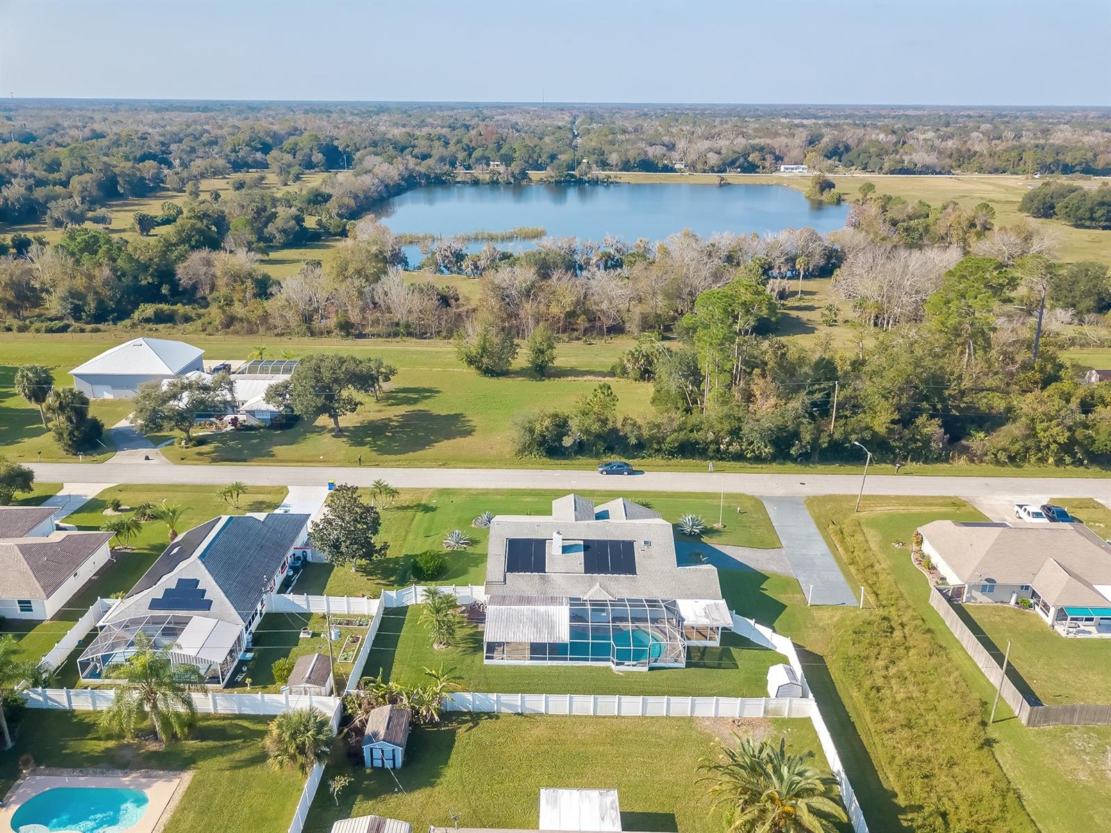 Florida Shores 01 - Residential