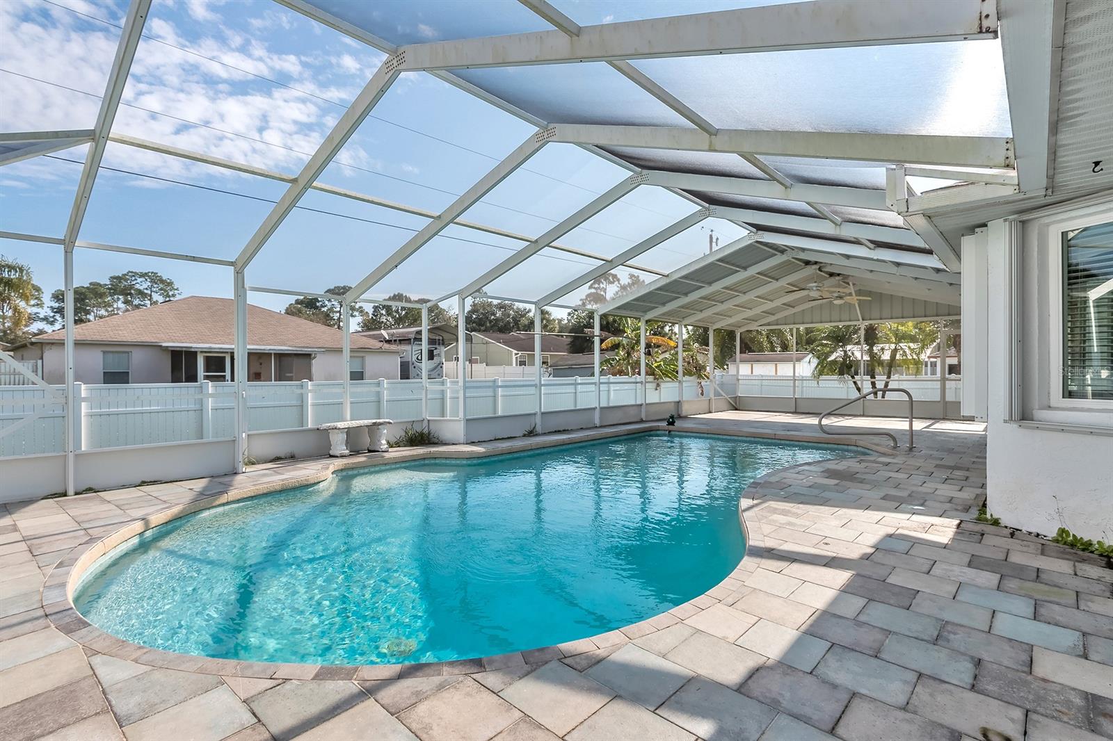 Florida Shores 01 - Residential