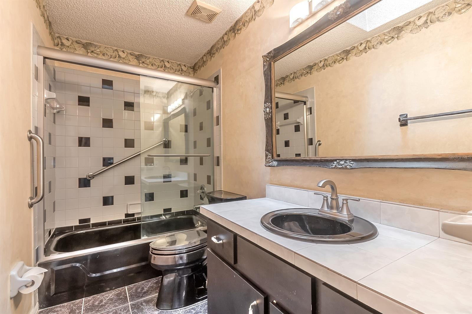 Florida Shores 01 - Residential