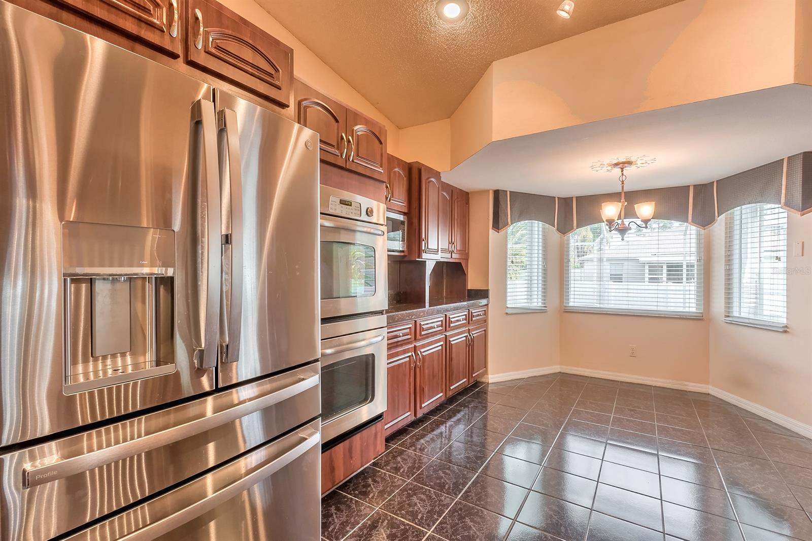 Florida Shores 01 - Residential