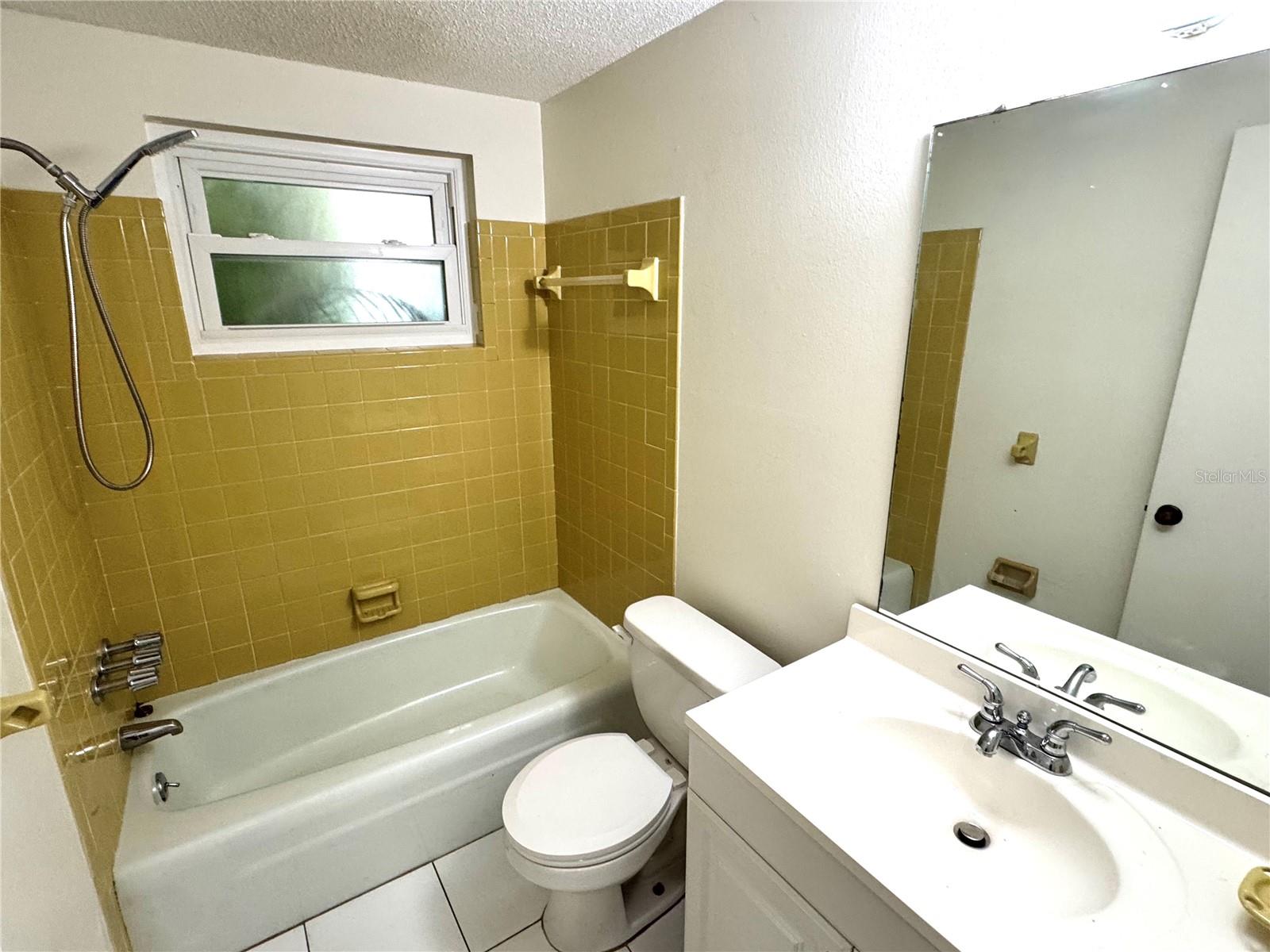 BAY VISTA BLVD ADD 03 - Residential