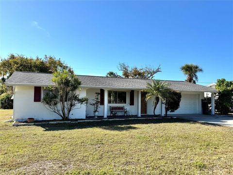 Photo of 427 Blackburn Street, Englewood, FL 34223 (MLS # C7519937)