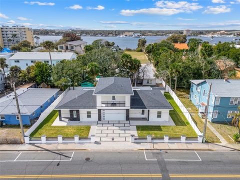 223 N PENINSULA DRIVE A & B DAYTONA BEACH FL 32118