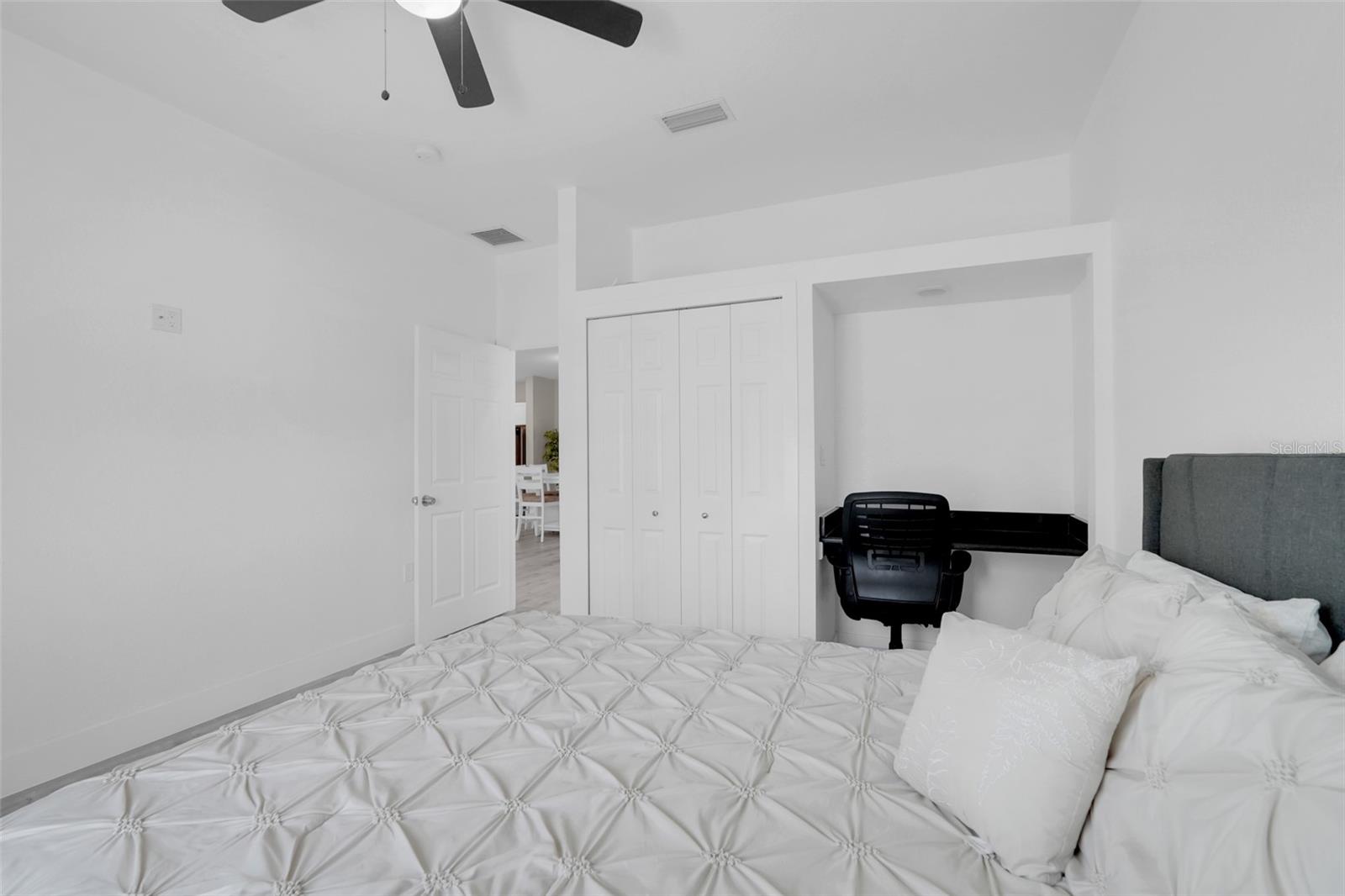 MEMENTO - Residential Income