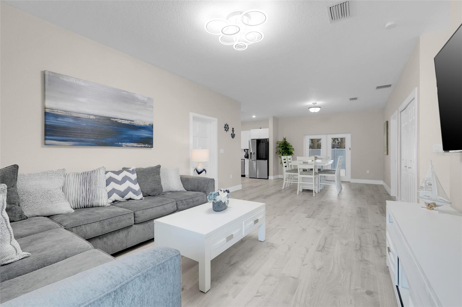 MEMENTO - Residential Income