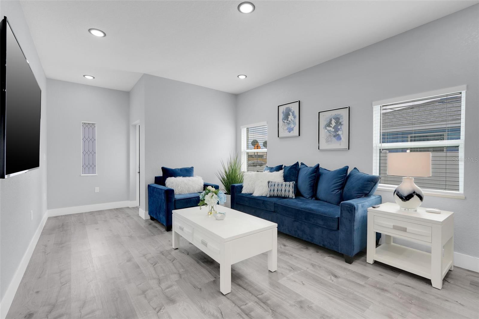 MEMENTO - Residential Income