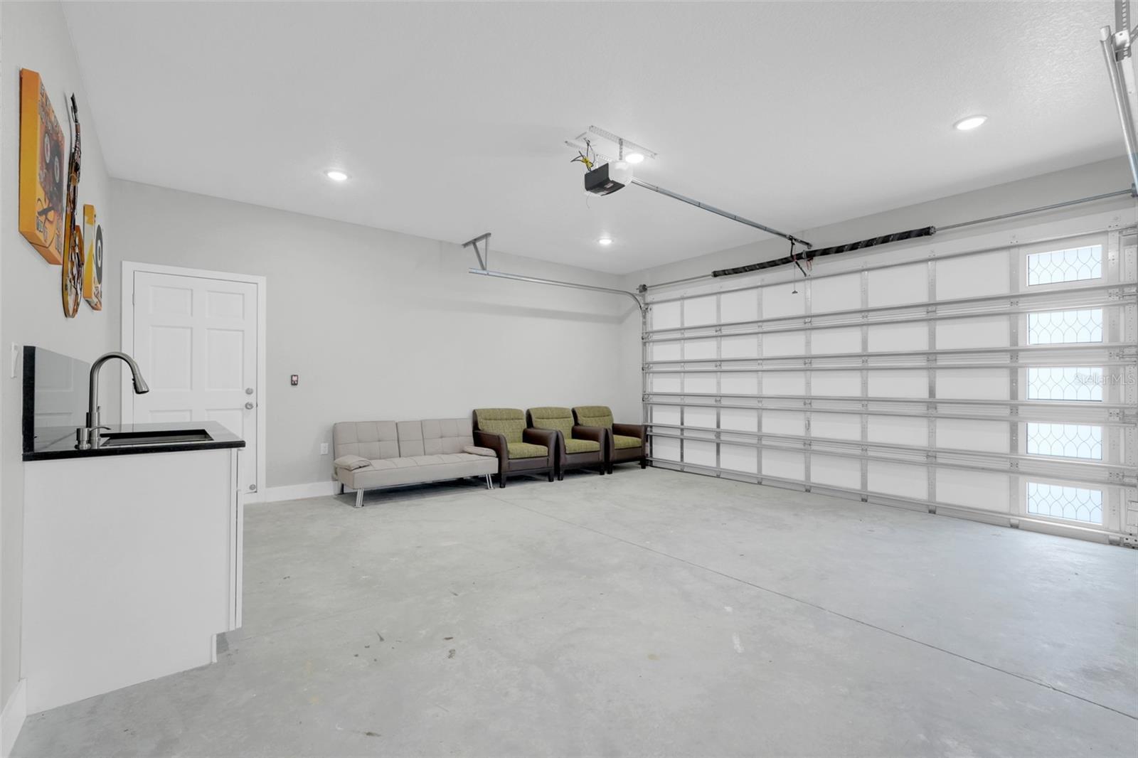 MEMENTO - Residential Income