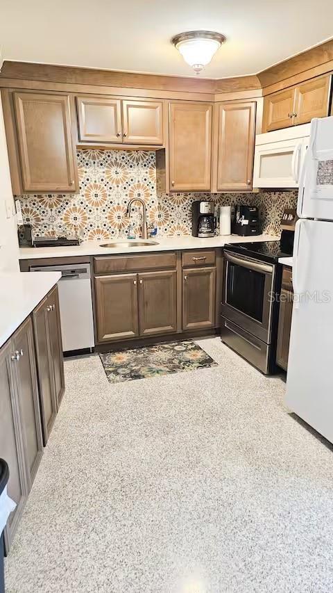 GOLDEN BEACH - Residential