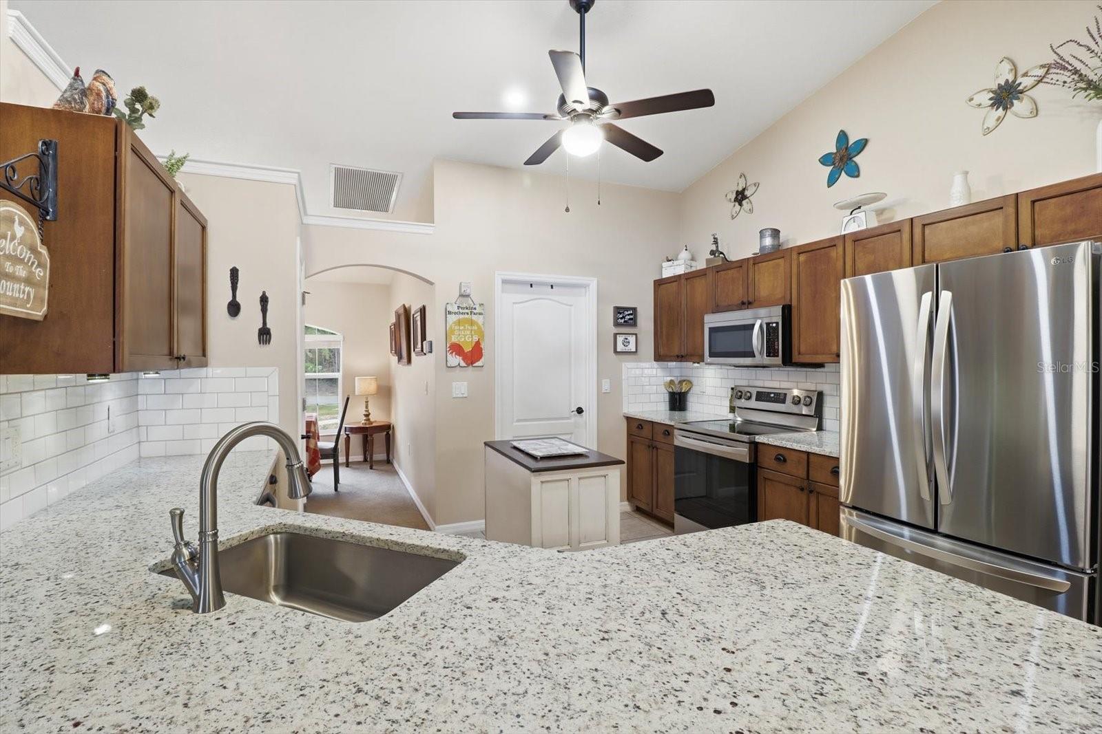 CITRUS SPGS UNIT 23 - Residential