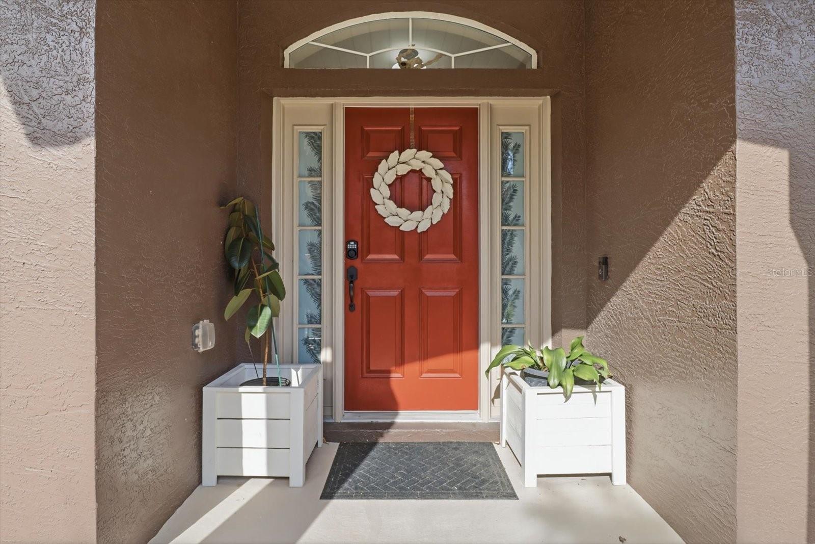 1021 W CHAMPLAIN LANE