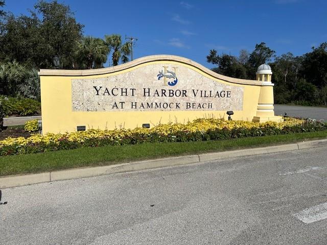 256 YACHT HARBOR DRIVE