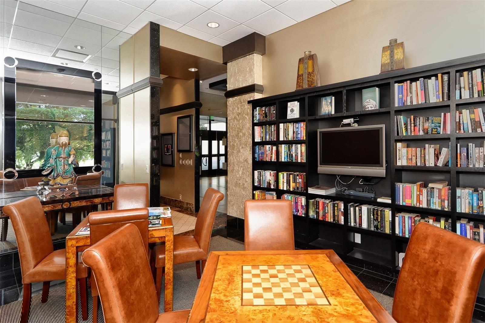 BAY PLAZA - Residential