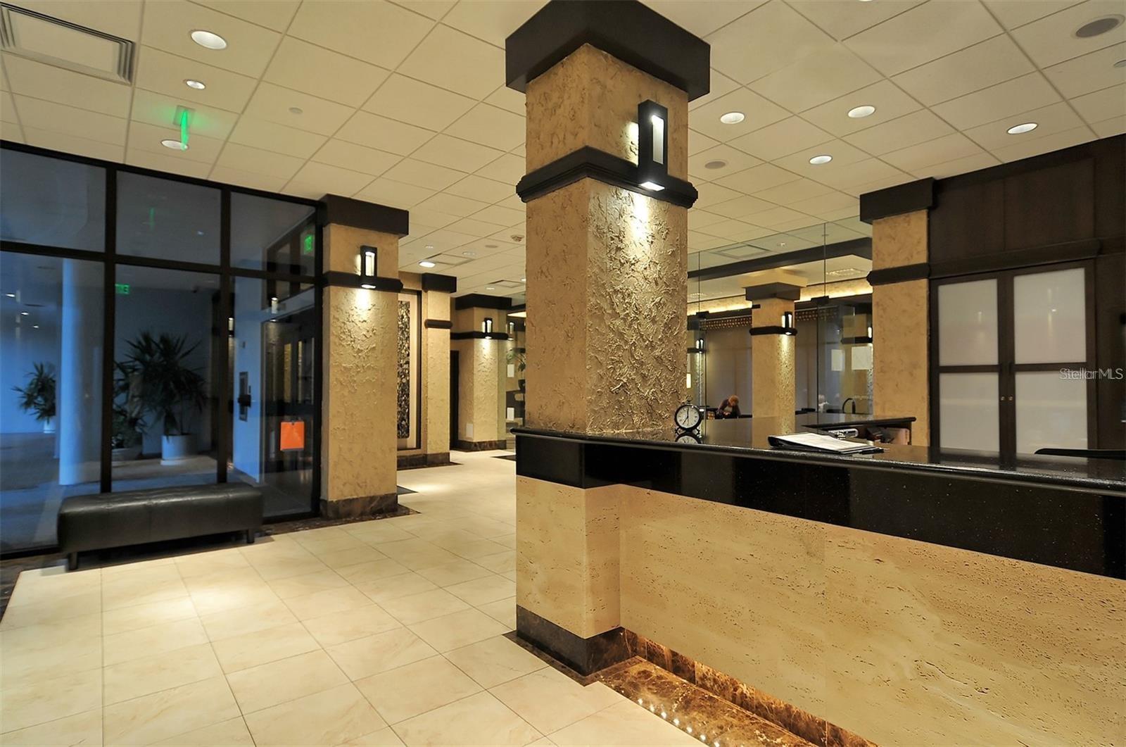 BAY PLAZA - Residential