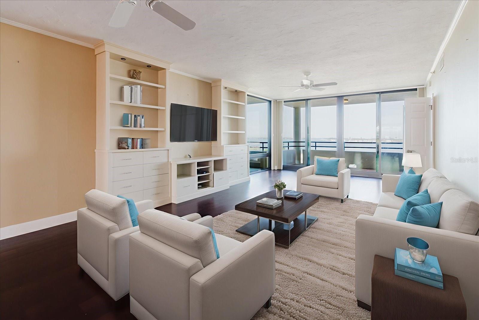 BAY PLAZA - Residential