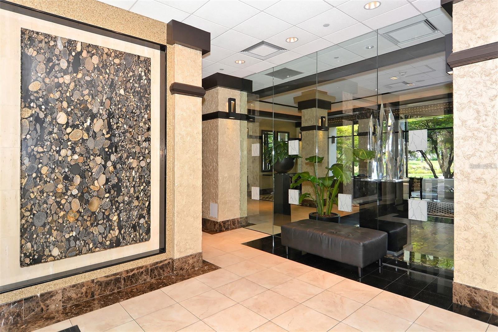 BAY PLAZA - Residential