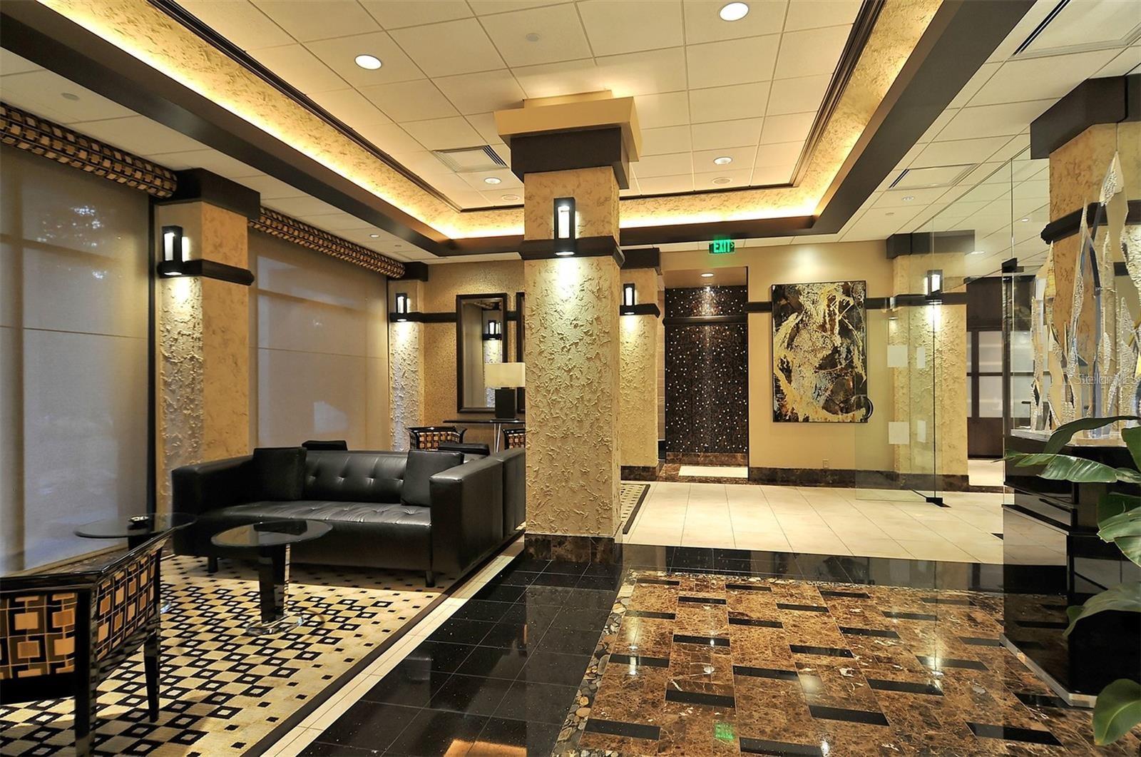 BAY PLAZA - Residential