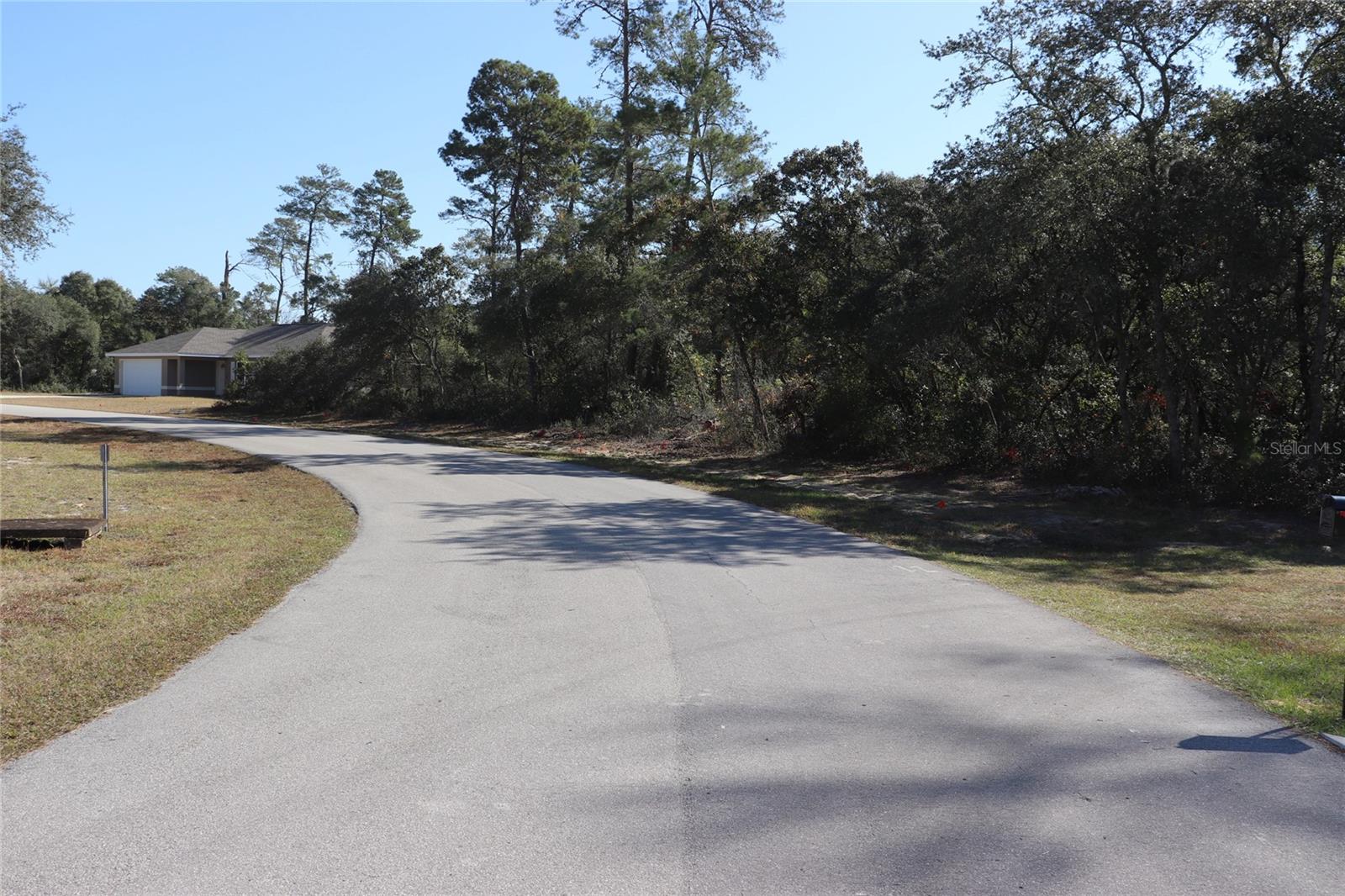 MARION OAKS UN 05 - Land