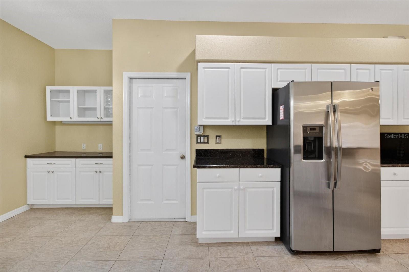 OAKLEY - Residential