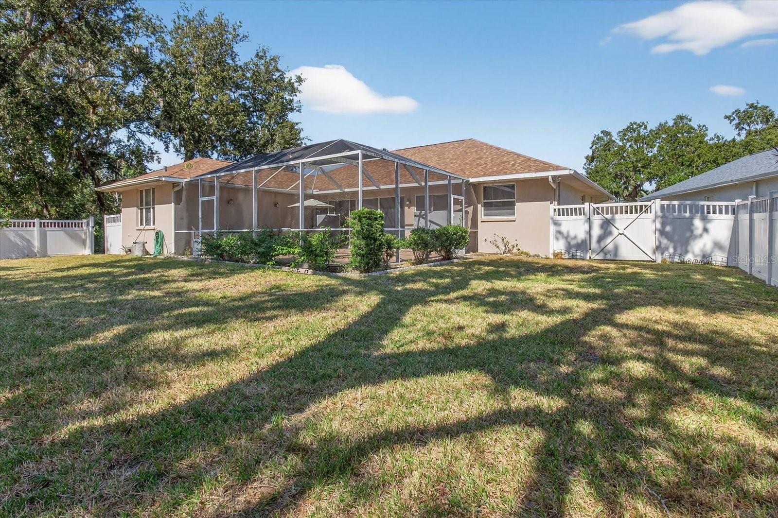 OAKLEY - Residential